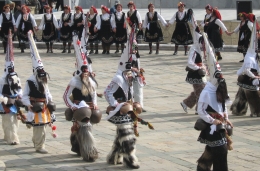 kukeri in bulgarien karlovo